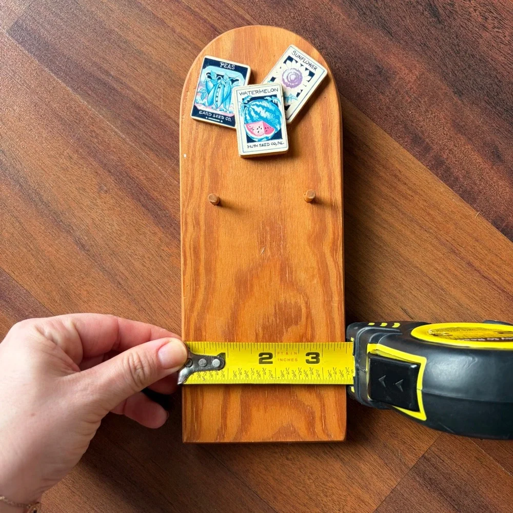 Vintage Wood Seed Packet Wall Plaque Key Holder Magnet Peas Sunflower Watermelon